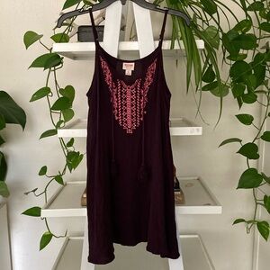 Mossimo embroidered rayon dress M